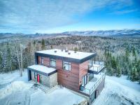 Tremblant Summit: Travel Experience Beyond Compare - B&B La Conception