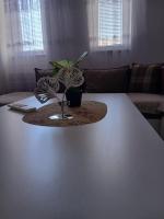 Affordable and Fully Furnished Apartment Fushë Kosovë, Ground Floor - Ferienwohnung Kosovo Polje