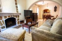 Anna's House - B&B Anemómylos