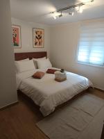 Like Your Home-Walk To Beach - B&B Kalamata