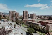 Moderno loft ubicado a minutos de la clinica colina - B&B Bogotá