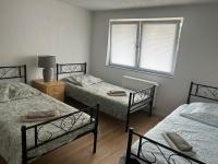 Apartment bis 5 Personen - Bed and Breakfast Brackenheim