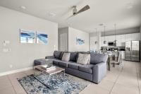 Two-story luxury condo near Disney with pool - B&B Kissimmee