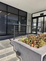 Waterkloof on Main Two - Bedroom Comfort in the Heart of Pretoria, the Jacaranda City - Unit 116B - Chambres d'hôtes Pretoria