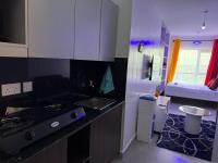 Tsavo Rising - B&B Nairobi