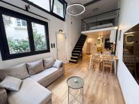 Martiou Urban Metro Loft w Private Entrance 2 min to Metro - Bed and Breakfast Thessaloniki
