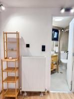 Martiou Urban Metro Loft w Private Entrance 2 min to Metro - B&B Thessaloniki