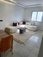 Chic Quiet Apartment near Beach & TGV - B&B Tangeri