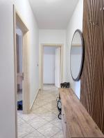 Jacuzzi Central Apartment - Ferienwohnung Shkodra