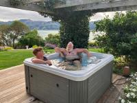 Maison Bleue - Boutique Sea View Escape near Akaroa - B&B Takamatua Bay