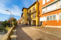 Sun Tower by Quokka 360 - Spacious Bike Holiday Home near Lake Como - B&B Calolziocorte