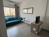 Anastasia 1 Bedroom Apartment - Chambres d'hôtes Limassol