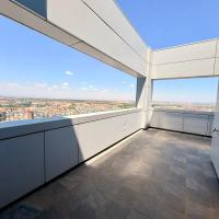 Modernidad con vistas para 6 en Sanchinarro - Bed and Breakfast Madrid