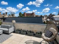 Luxury two story Penthouse with roof top terrace - B&B Shrewsbury