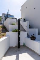 Vacation home Labudica near Šibenik, 3 sobe - B&B Raslina