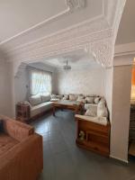 Stylish 2-Bedroom Appartement Near Anza Beach - B&B Agadir