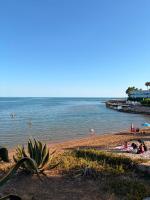Apartament Les Libelules, un refugio de calma cerca del mar - B&B Sant Carles de la Ràpita