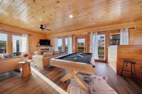 Indoor Pool Cabin, Theater, Near Douglas Lake - B&B Sevierville