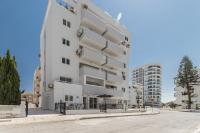 Andreas Beachfront Hostel - Chambres d'hôtes Larnaca