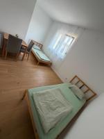 Ruhige Gästehaus AVOLli - Ferienwohnung Mellach