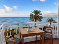 Cosy Apartment with Sea View - Chambres d'hôtes Stalís
