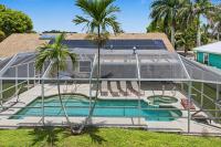 Splash & Relax Games WiFi BBQ Fire Pit Boat Lake - Bed and Breakfast Royal Palm Beach
