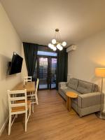 Apartment with Mountain View near the sea - Ferienwohnung Batumi