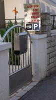 Guesthouse Ana-Maria - Bed and Breakfast Pirovac