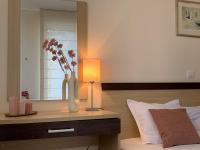 Beachfront Family Apartment for 8 Guests Obzor - B&B Obzor