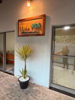 Casa Pura Vida com Piscina, 5 min da praia de Itanhaém e 3 dormitórios - B&B Itanhaém