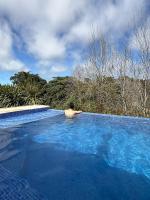 Refugio Alto Cariló con pileta climatizada - B&B Cariló