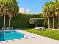 Luxurious Contemporary Villa with Private Pool in Tunis - B&B Tunis