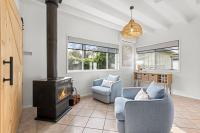 Samphire House - Fireplace with Heated Swimming Pool - B&B Callala Bay