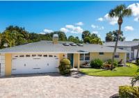 Luxe Siesta Key Home Pool Hot Tub Near Beach - Bed and Breakfast Siesta Key