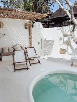Villa Bohem with Stylish Pool by OriVista - B&B Canggu
