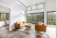 Riverfront Alpine Retreat - Mt Buller Gateway - Sleeps 10 - B&B Merrijig