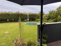 Cosy Summer House At Kobæk Strand - Bed and Breakfast Skælskør