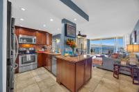 Oceanfront Escape, Molokai Views & Tropical Breezes - B&B Kahana
