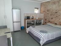 329 on 30th Avenue Villieria Aimee - B&B Pretoria