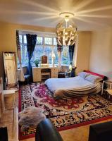 Large Studio flat near Heathrow&Thames River quiet area&historic features - B&B Twickenham