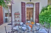 heart of Golfe-Juan ideal for those without car - Chambres d'hôtes Vallauris
