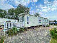 Lovely Caravan With A Lake View At Southview Holiday Park Ref 33043Cl - B&B Skegness
