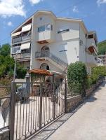 Dragon 2 - B&B Bijela