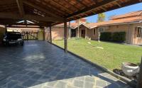 BORACÉIA Maravilhosa Casa Térrea com Piscina, Churrasqueira, 4xSuítes com ar condicionado - B&B Bertioga