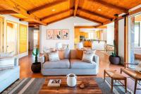 4BR with Hot Tub, Game Room Desert Views - B&B Yucca Valley