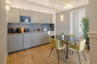 Elegant and bright apartment Laura I - B&B Florence