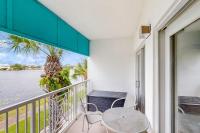 Upscale condo with pools private beach access hot tubs & tennis - dog-friendly - Chambres d'hôtes Panama City Beach
