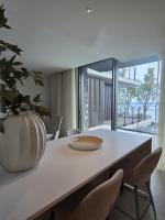 One-Bedroom Premium Apartment with Ocean View