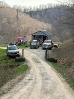 Redneck Mountain Cabin Rentals and Camping - B&B Genoa