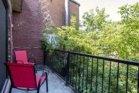 St-Laurent Boulevard - Private Floor, 2 Apartments - B&B Montréal